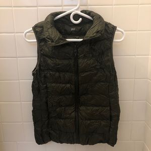 ultra light down army green vest